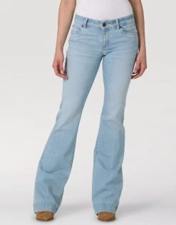 Wrangler Mae Mid Rise Trouser Jean 12 Wrangler Mae Mid Rise Trouser Jean -Ariat Store mae mid rise trouser elena front person 112330011 wrangler 90188.1682108371