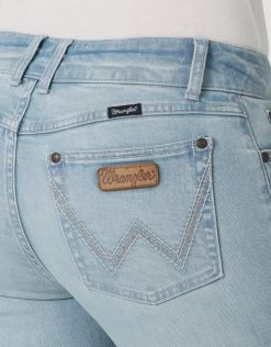 Wrangler Mae Mid Rise Trouser Jean 13 Wrangler Mae Mid Rise Trouser Jean -Ariat Store mae mid rise trouser elena pocket detail 112330011 wrangler 54038.1682108427